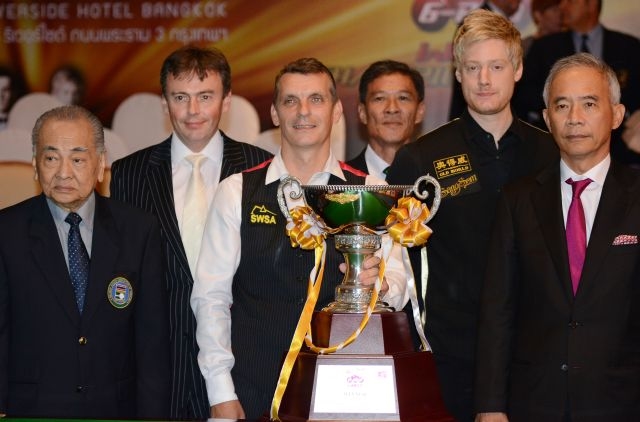 Mark Davis Six-Reds World Snooker Championship 